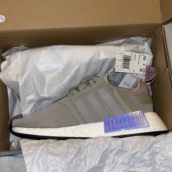 Adidas NMD_R1 Wide size 8 - Picture 4 of 11